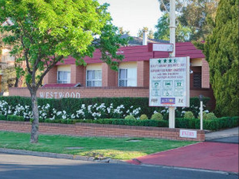 Westwood Motor Inn Armidale Exterior photo