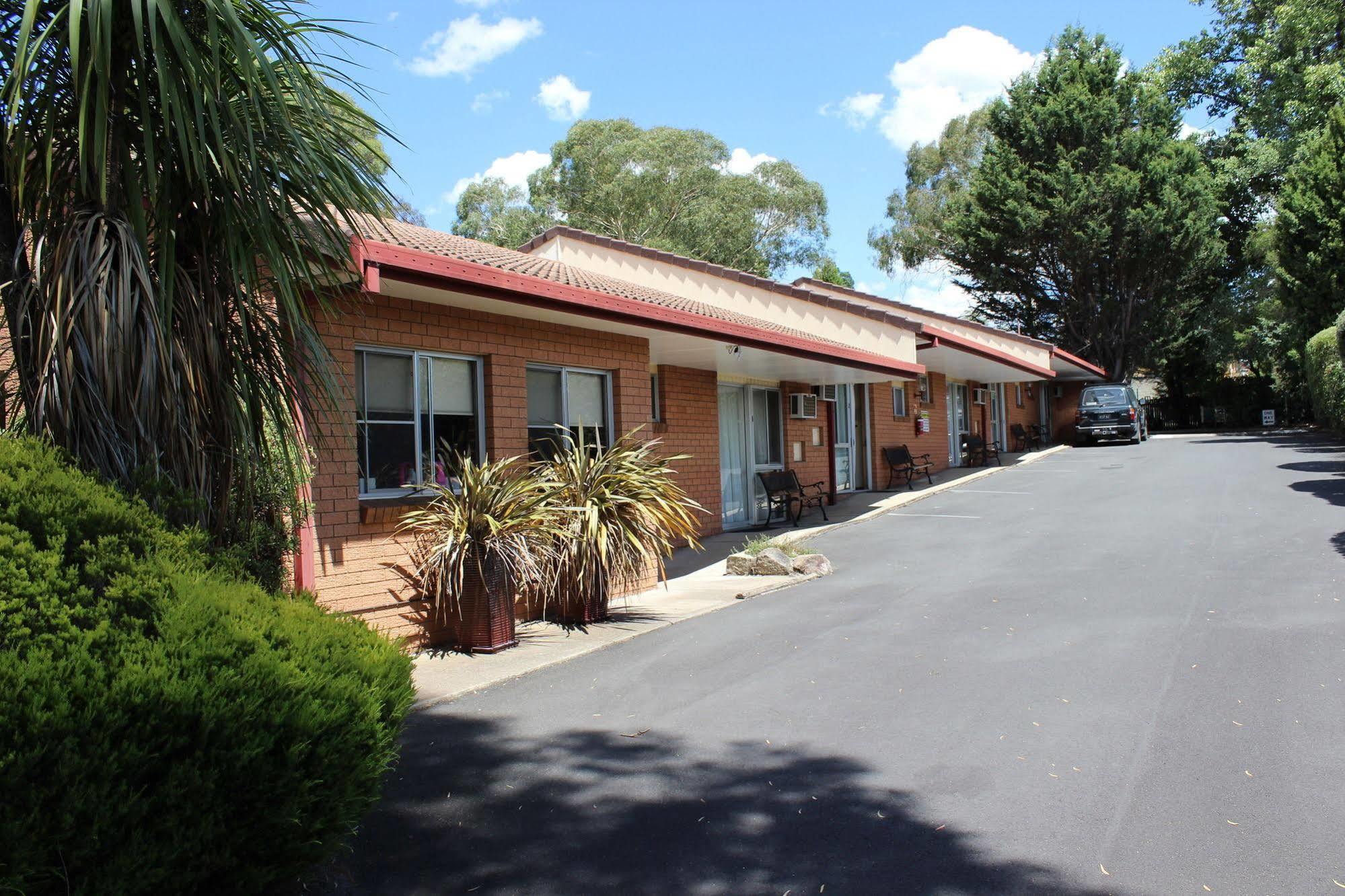 Westwood Motor Inn Armidale Exterior photo